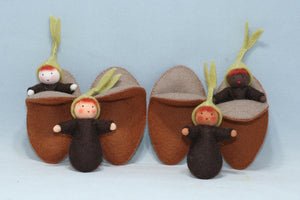 Seedling Baby with Seed Pod (2" miniature wrapped felt doll set)